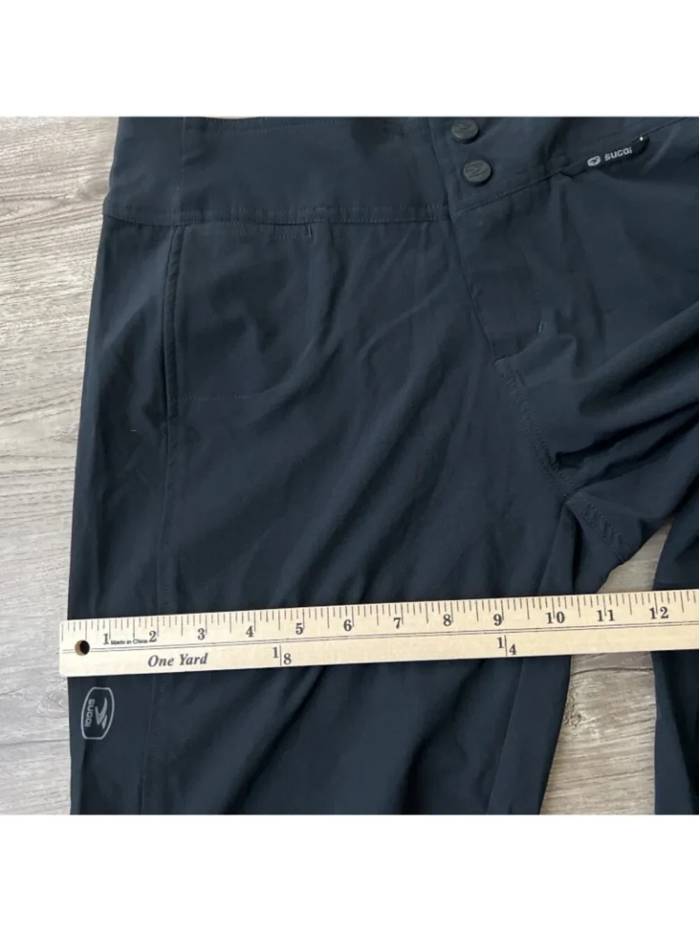 Sugoi Cycling Capri Pants Womens‎ S Black Low Rise